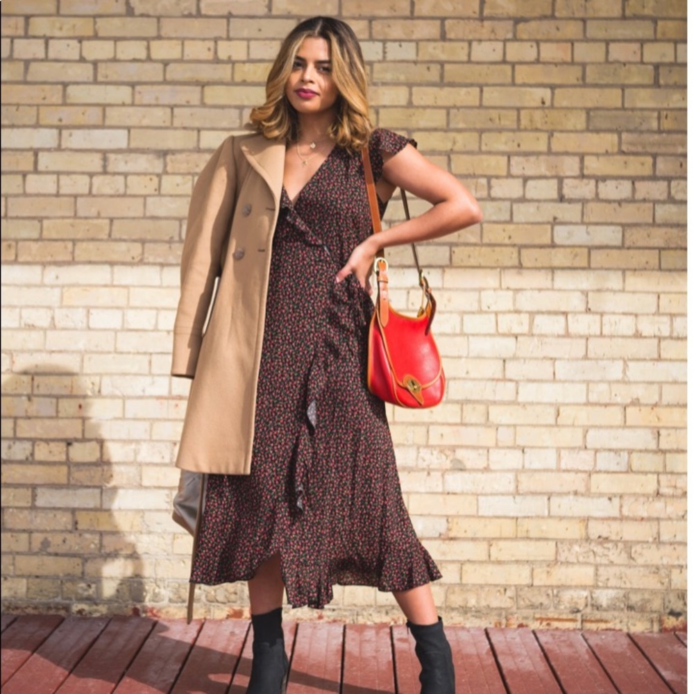 UO Midi Ruffle Wrap Dress  XS